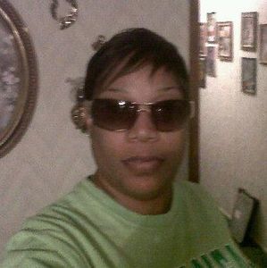 Meet your Posher, Tonya